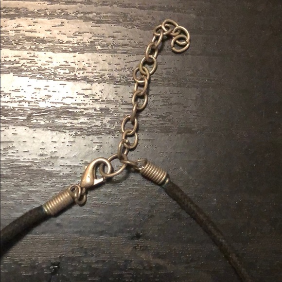 Green beaded speckle necklace - Picture 3 of 4